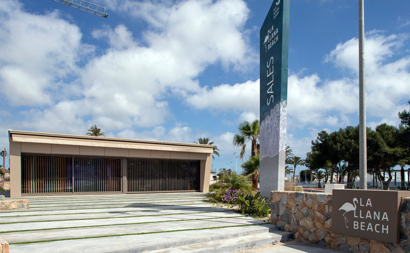 NUEVO PROYECTO DE MANUEL GARCÍA ASOCIADOS · CASETA DE VENTAS RESIDENCIAL LA LLANA BEACH