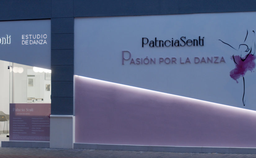NUEVO PROYECTO DE XAVIER PASTOR DISSENY DE L’ESPAI · ESTUDIO DE DANZA PATRICIA SENTI