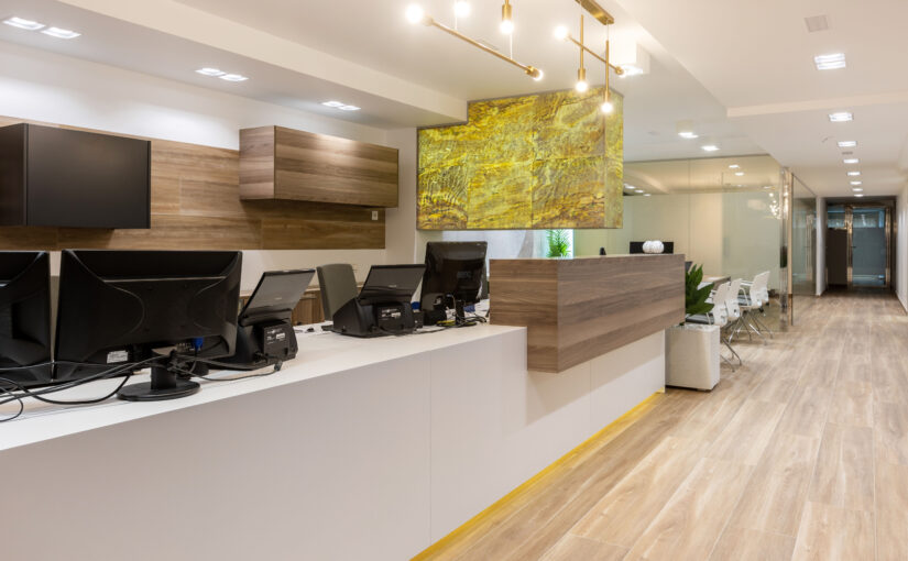 NUEVO PROYECTO DE NURIA POVEDA (ASHWIN HOME) · OFICINAS EN ORIHUELA