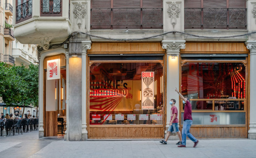 NUEVO PROYECTO DE SAMARUC ESTUDIO · FRANKIE’S BURGER BAR