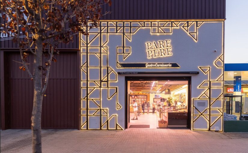 NUEVO PROYECTO DE ARTEMIS INTERIORISMO · FACHADA DE ESTILO INDUSTRIAL