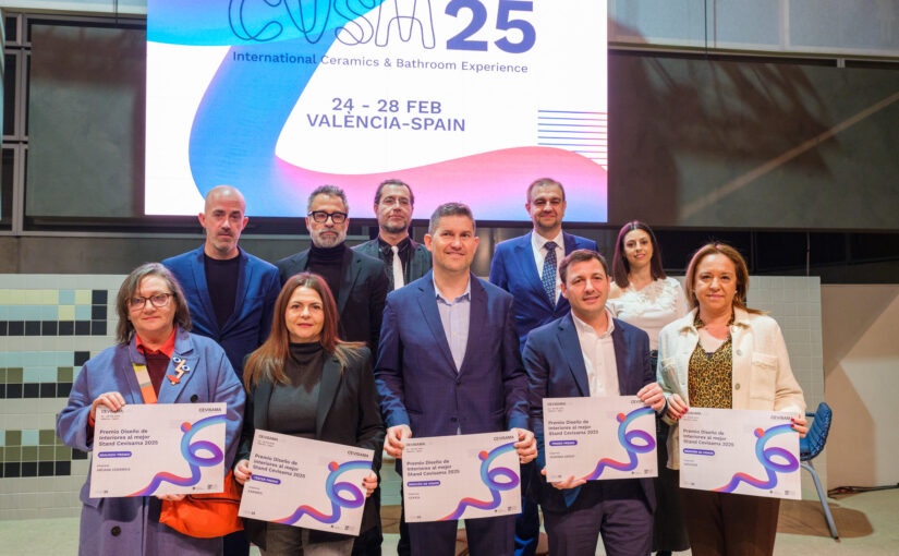 PREMIO DISEÑO DE INTERIORES AL MEJOR STAND EN CEVISAMA 2025 Y HOMENAJE A ANTONIO SALINAS