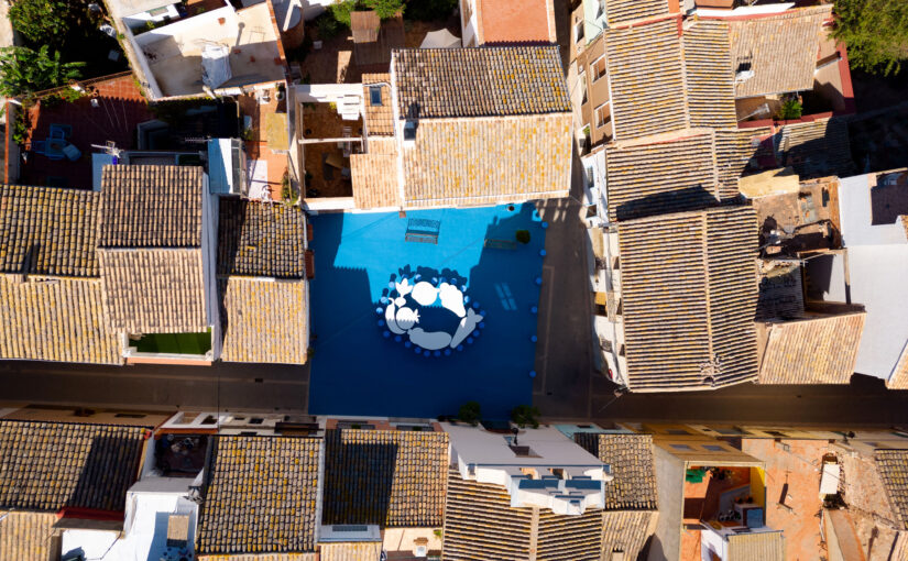 “Taula de salvació”: el espacio efímero de WANNA para salvar la huerta valenciana a través del empoderamiento de los consumidores