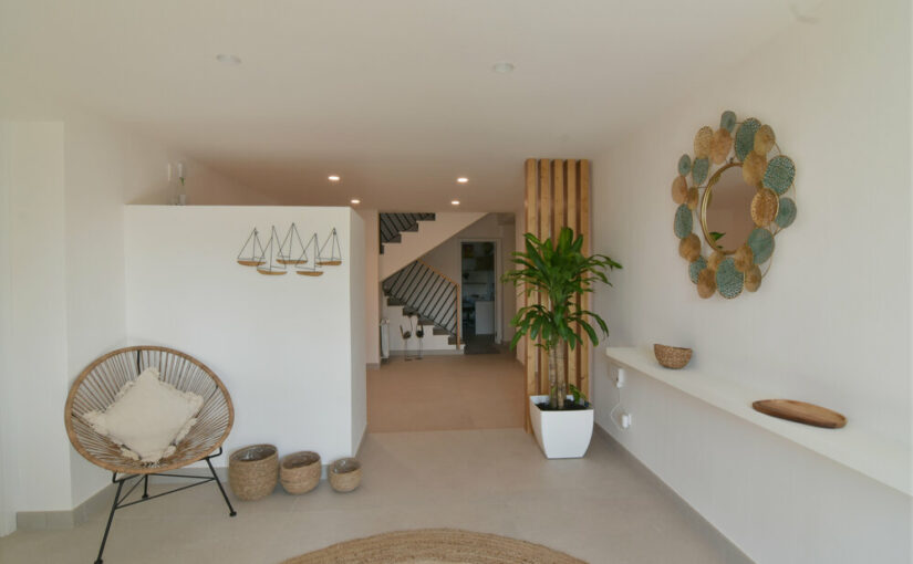 NUEVO PROYECTO DE DESDECERO ESTUDIO · VIVIENDA UNIFAMILIAR JUNTO AL MAR