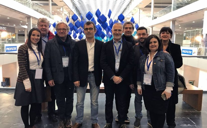 LOS MIEMBROS DEL JURADO DE LA PRIMERA EDICIÓN DEL PREMIO DISEÑO DE INTERIORES AL MEJOR STAND EN CEVISAMA